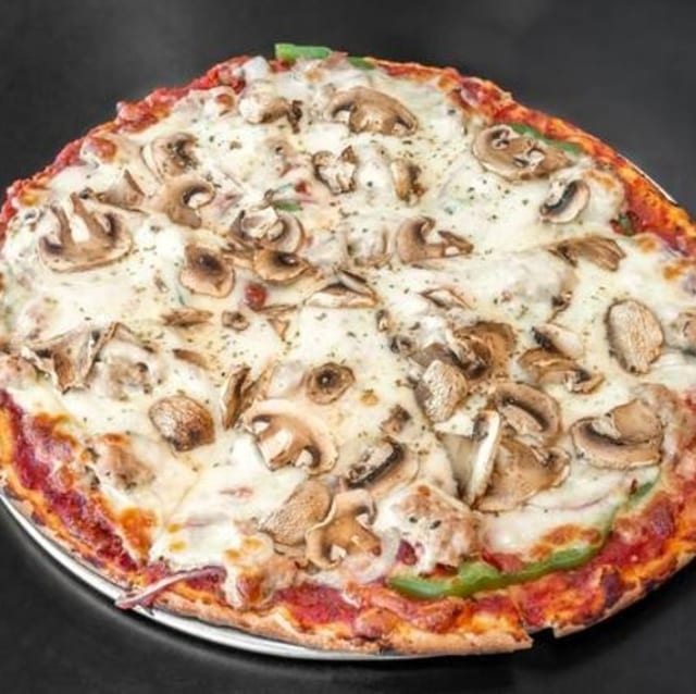 Been There Done That (BTDT) Pizza (16").